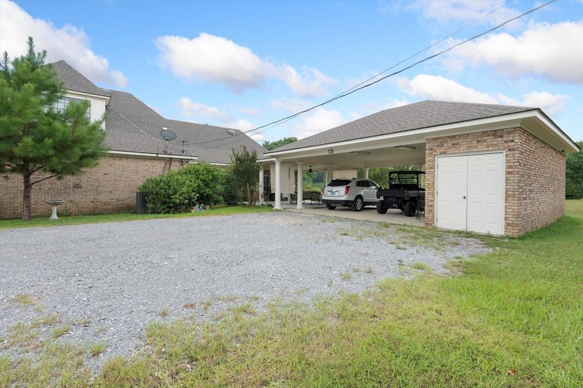 Welcome to 51 Lakeside Drive in Columbia, Mississippi--a - photo 39