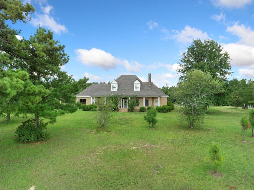Welcome to 51 Lakeside Drive in Columbia, Mississippi--a - photo 41