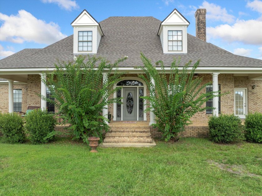 Welcome to 51 Lakeside Drive in Columbia, Mississippi--a - photo 44