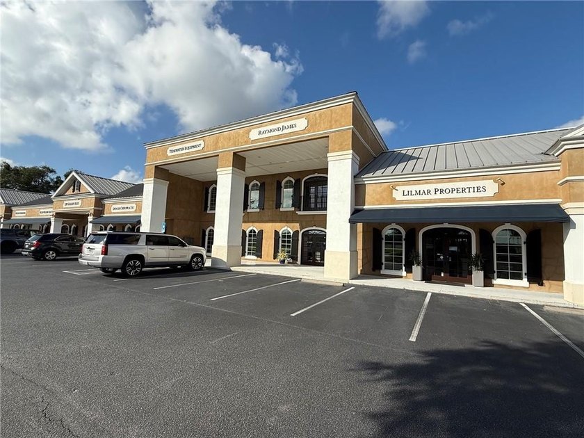 This professional 2500 SF two-level office retail commercial - photo 2