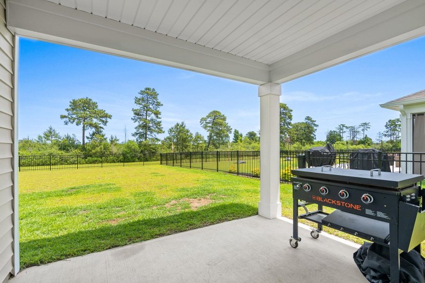 Welcome to Ridgefield, where peaceful neighborhood living meets - photo 25