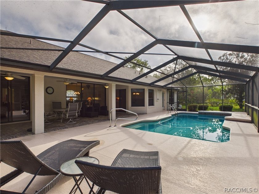 Welcome to Florida living in this well maintained 3 bedroom 2 - photo 50