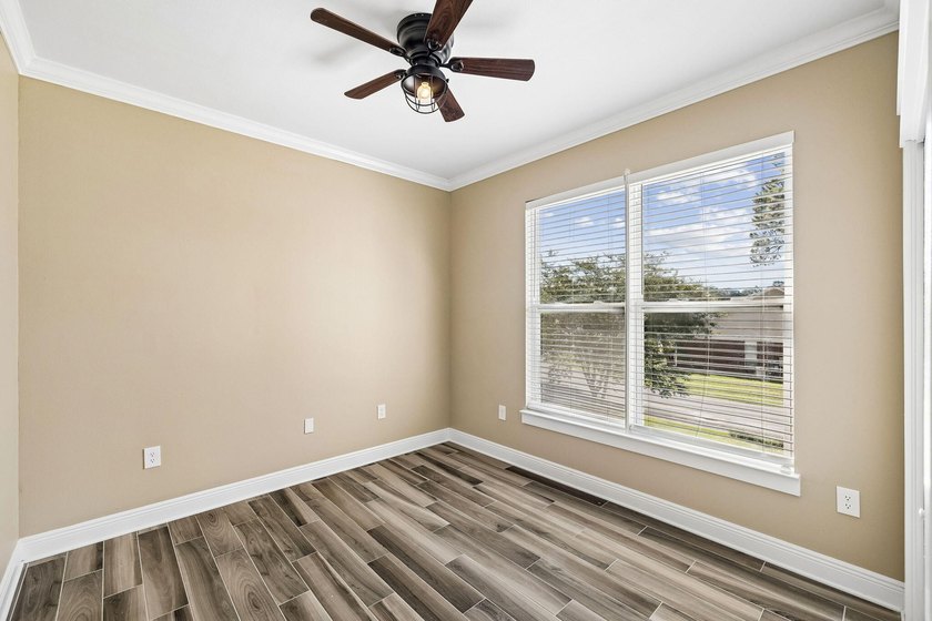 You'll love this great home in Mack Bayou Estates w/ lots of - photo 11