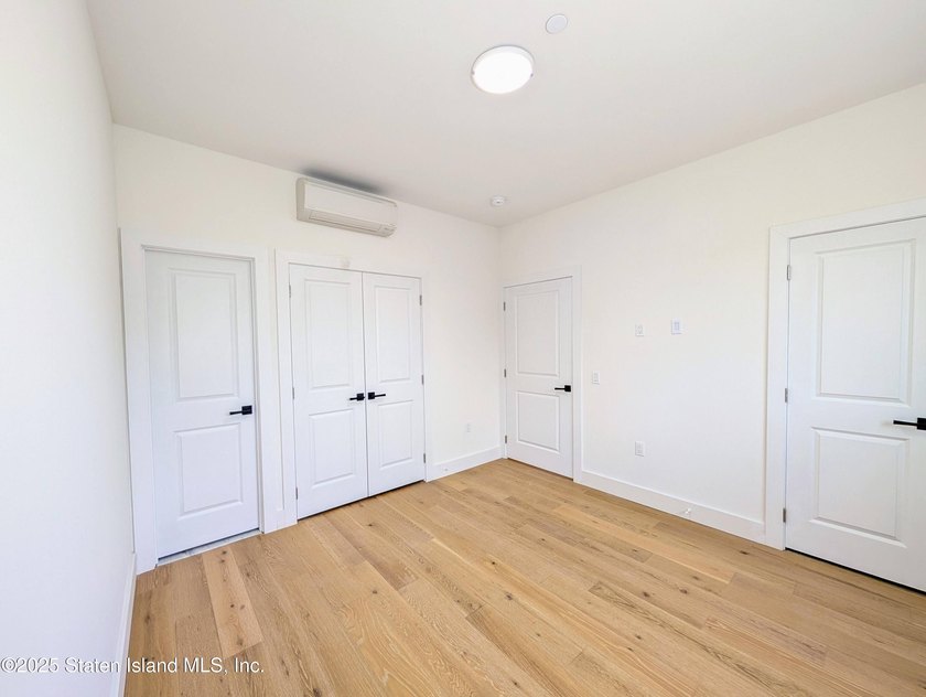 Discover your new home in this stunning 2-bedroom, 2-bathroom - photo 11