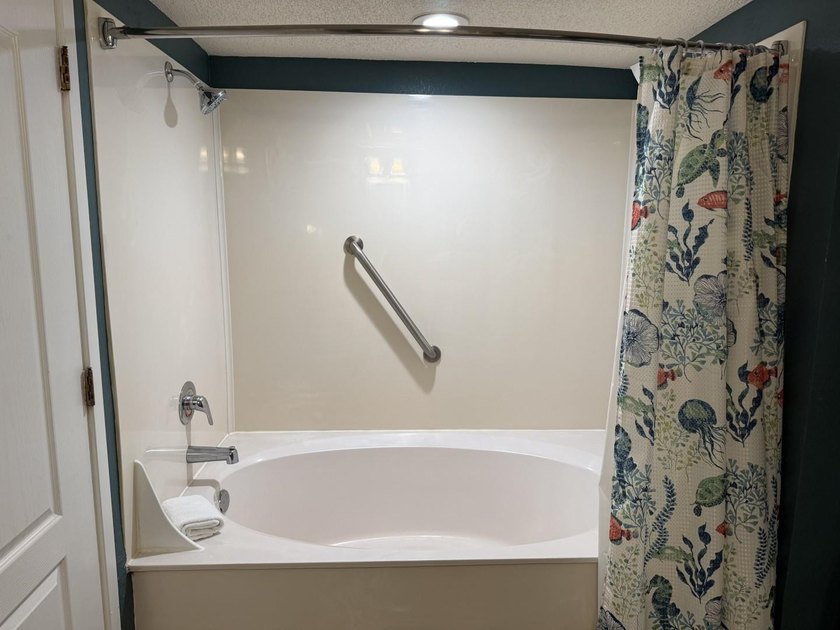 PENTHOUSE!! If you are truly looking for a unit that is - photo 13