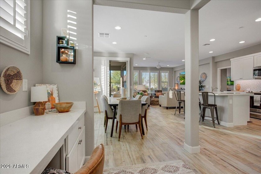 SPECTECULAR VIEWS &amp; CORNER HOMESITE! This BEAUTIFULLY UPGRADED - photo 15