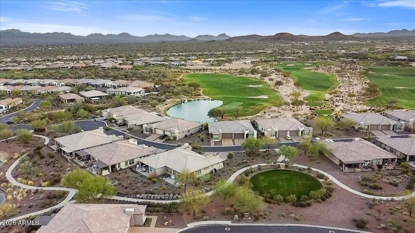 SPECTECULAR VIEWS &amp; CORNER HOMESITE! This BEAUTIFULLY UPGRADED - photo 31