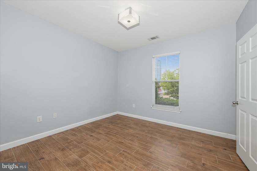 Some homes just make life easier. This two-bedroom, two-bath - photo 31