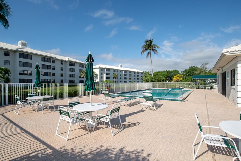 Beautiful and spacious 2 bdrms, 2baths apartment in the - photo 24