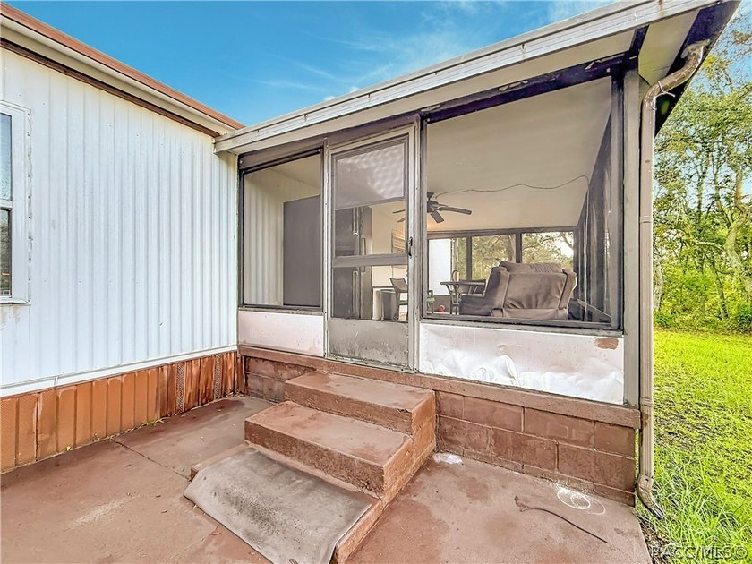 BACK ON THE MARKET due to the buyer having to cancel for - photo 26