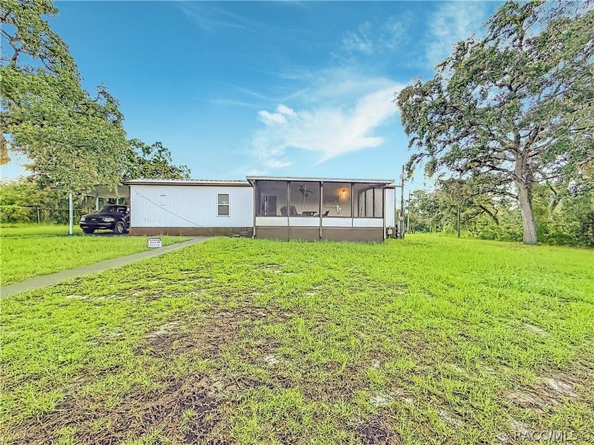 BACK ON THE MARKET due to the buyer having to cancel for - photo 30