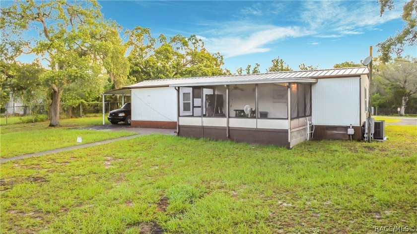 BACK ON THE MARKET due to the buyer having to cancel for - photo 32