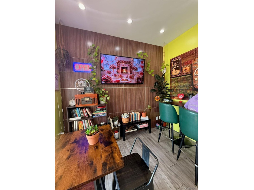 Vida Coffee Shop - Turn-Key Award-Winning Cafe. PRIME LOCATION - photo 6