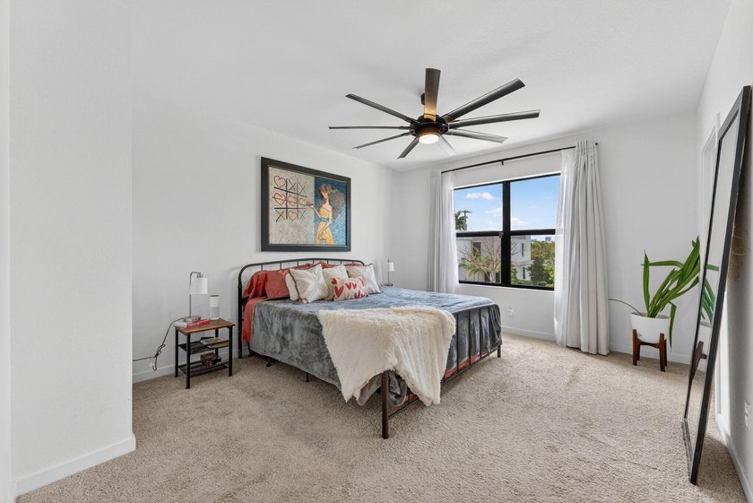Welcome to this stunning and highly sought-after residence - photo 11