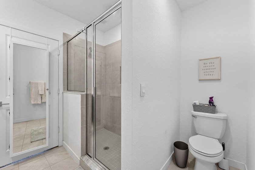 Welcome to this stunning and highly sought-after residence - photo 15