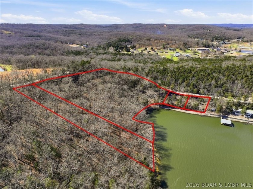 An exceptional opportunity to own 4.4 acres of serene waterfront - photo 25