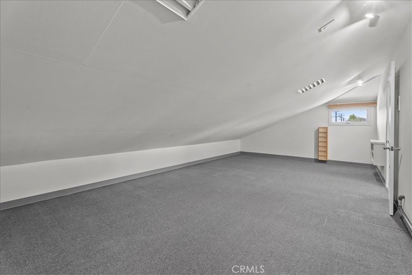 Welcome to one of Old Torrance's most inviting residences, where - photo 29