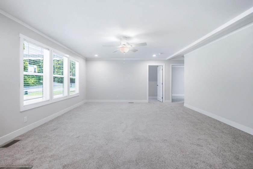 Brand new construction on nearly half an acre in Spring City - photo 9