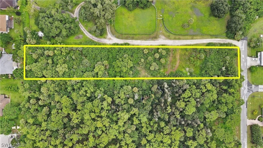 Great opportunity to build your dream home or divide the lot in - photo 9