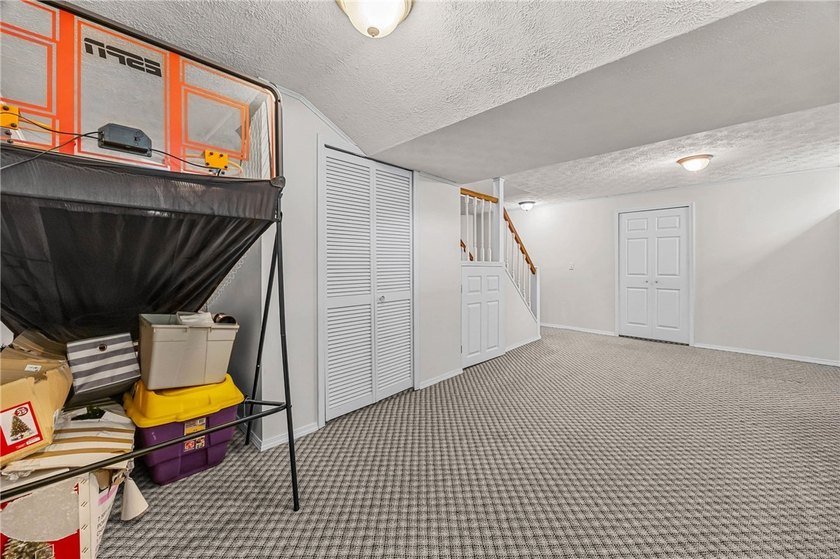 Welcome to this beautifully maintained Contemporary Colonial in - photo 34
