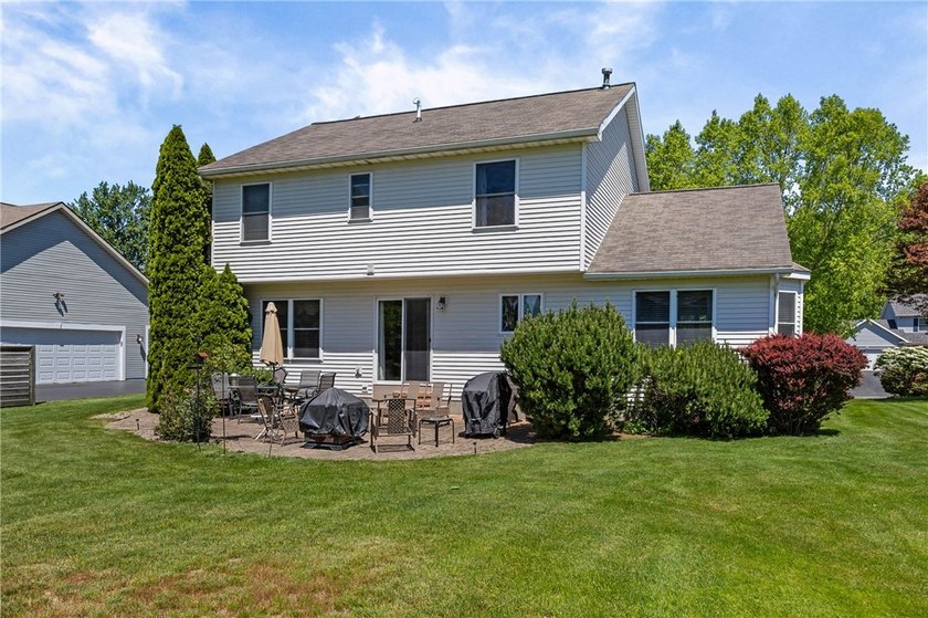 Welcome to this beautifully maintained Contemporary Colonial in - photo 41