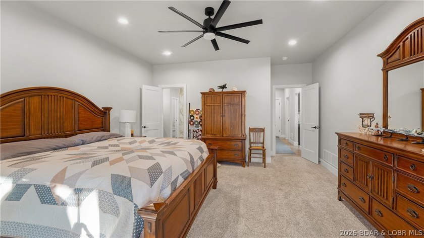 Step into effortless living with this immaculate, newer - photo 12