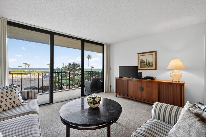 Turn this condo into your own coastal haven. This 2 bedroom / 2 - photo 7
