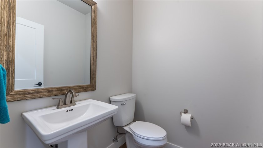 Step into effortless living with this immaculate, newer - photo 25