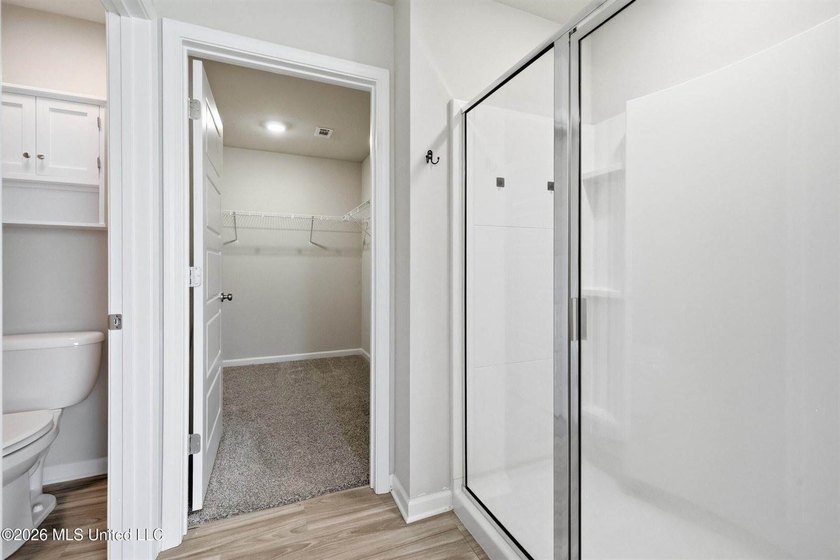 Gorgeous brick home, built in 2022 and located in the highly - photo 26
