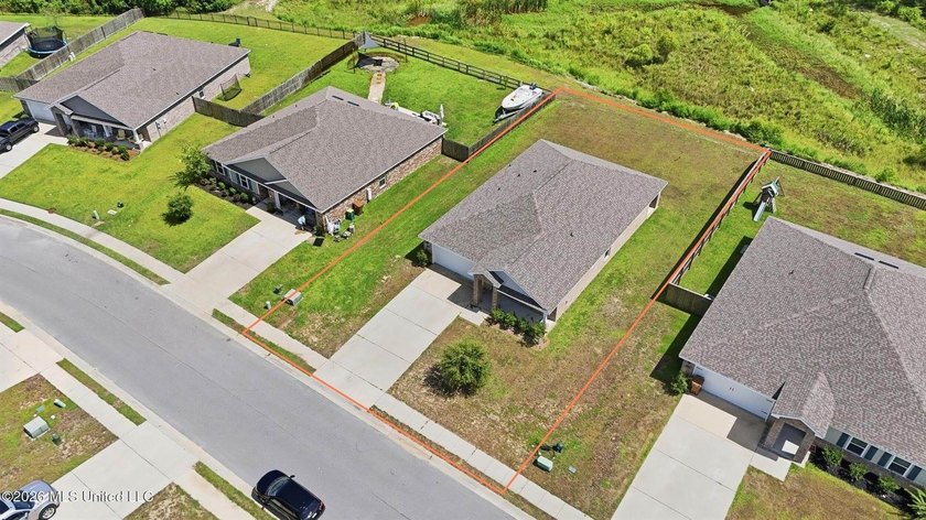 Gorgeous brick home, built in 2022 and located in the highly - photo 45