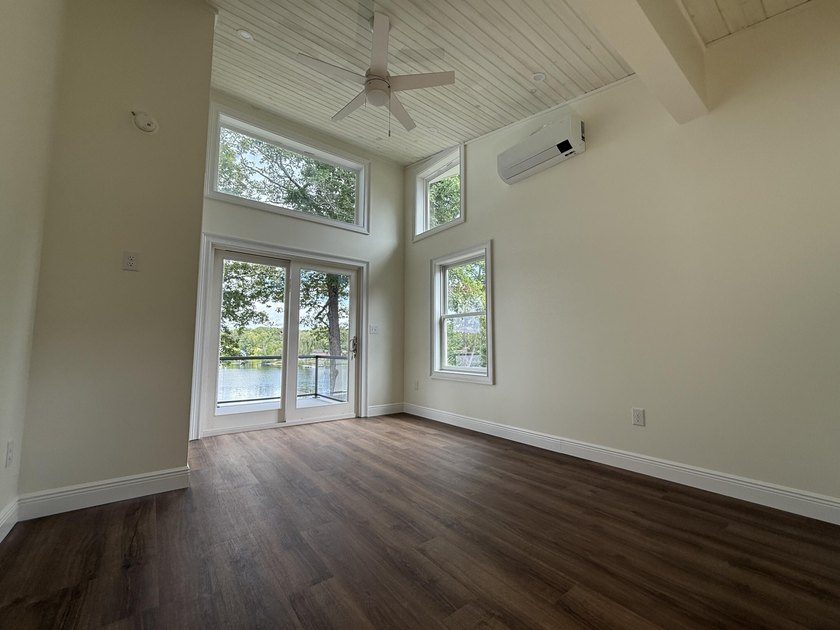 Welcome to this brand new 2-bedroom, 1-bathroom condo offering 1 - photo 8