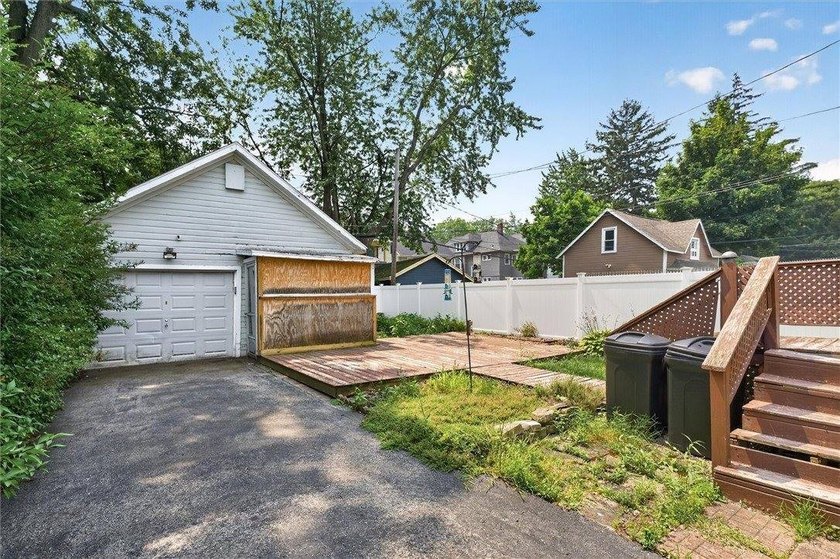 Packed with charm, space and updates, welcome to 113 - photo 39