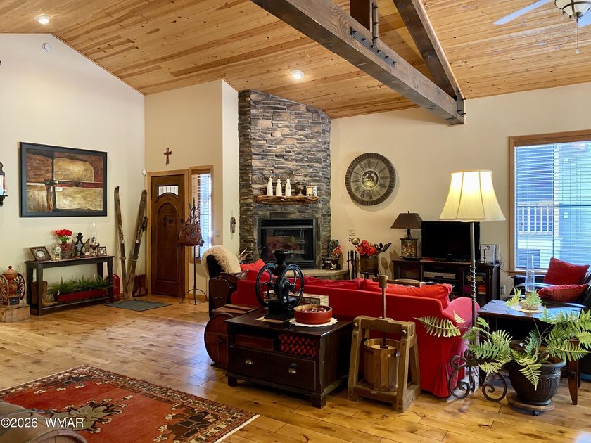 Are you looking for something move-in ready, that you can come &amp; - photo 4