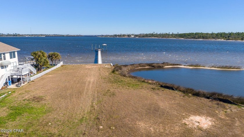 A rare stretch of North Bay shoreline sets the stage for - photo 16