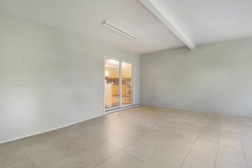 Welcome to 3814 Van Cott Place in Palm Beach Gardens - a - photo 17