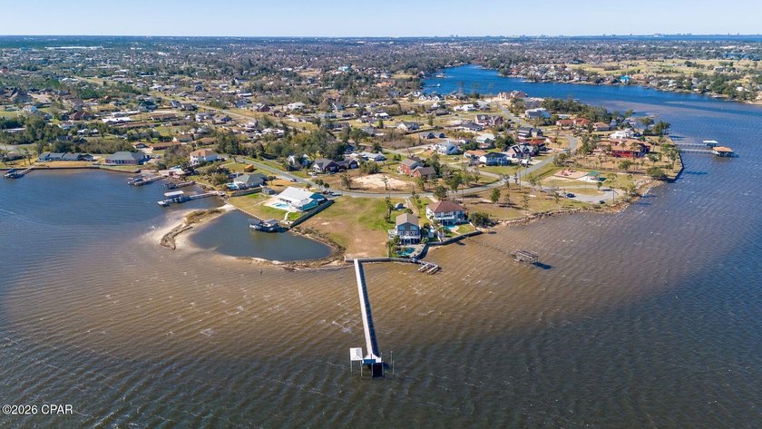 A rare stretch of North Bay shoreline sets the stage for - photo 22