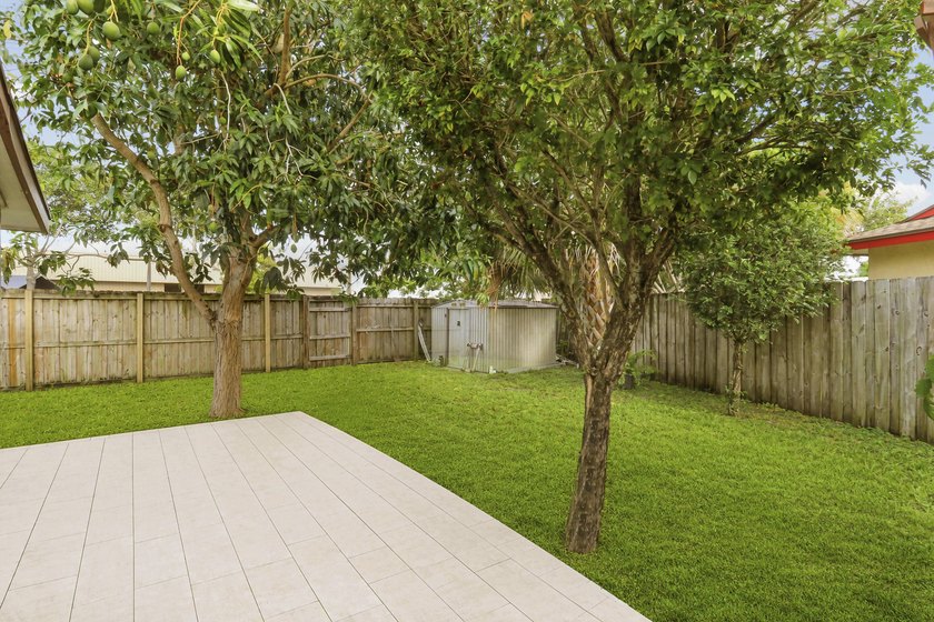 Welcome to 3814 Van Cott Place in Palm Beach Gardens - a - photo 25