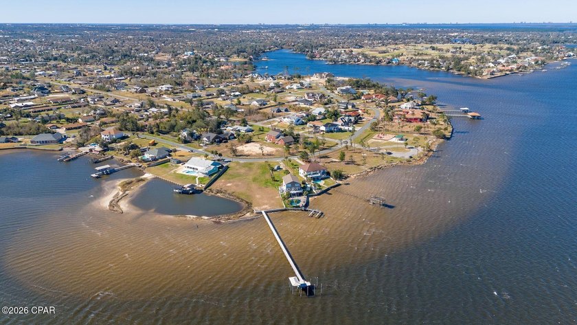 A rare stretch of North Bay shoreline sets the stage for - photo 28