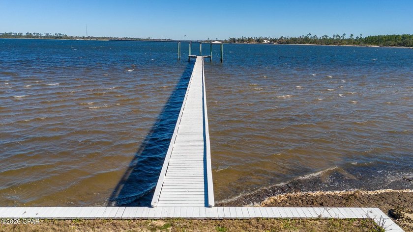 A rare stretch of North Bay shoreline sets the stage for - photo 41