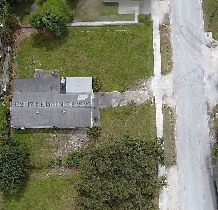 Development Opportunity in Miami! Unlock the potential of this - photo 6