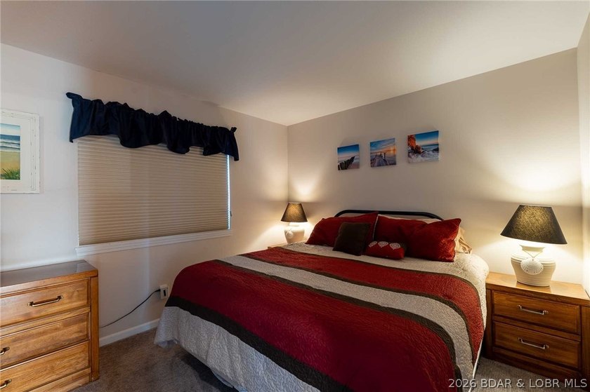 Fully updated, turn-key condo with incredible views and a large - photo 18