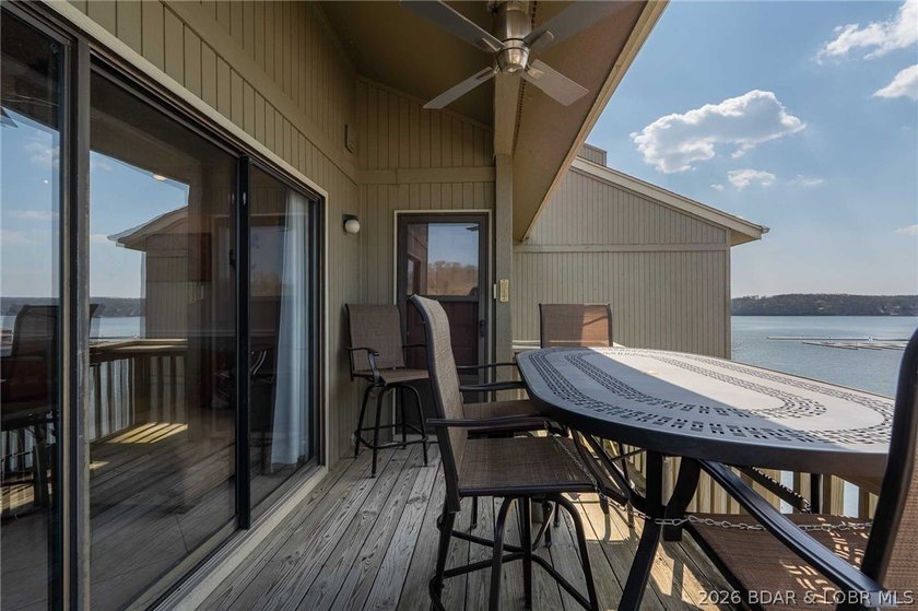 Fully updated, turn-key condo with incredible views and a large - photo 26