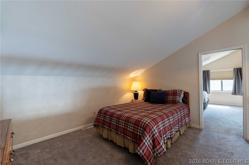 Fully updated, turn-key condo with incredible views and a large - photo 29