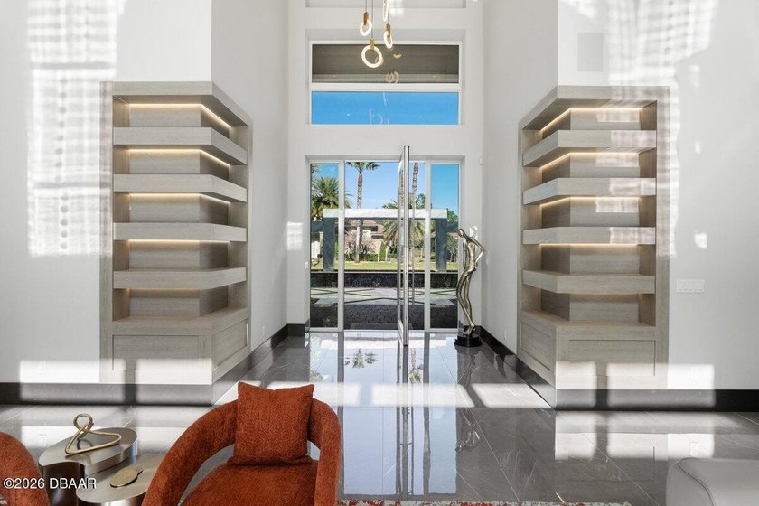 Welcome to a world of modern, stylistically innovative elegance - photo 31