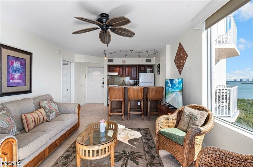 Welcome to your own waterfront vacation suite at Lovers Key - photo 12