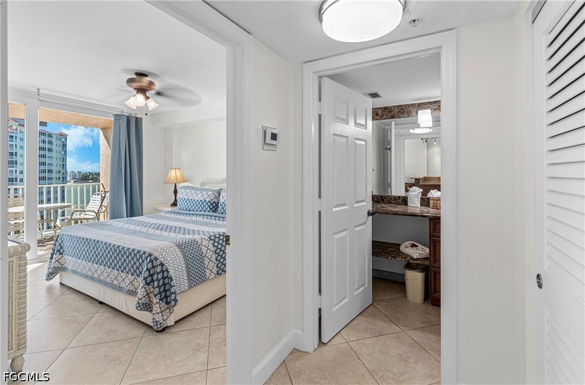 Welcome to your own waterfront vacation suite at Lovers Key - photo 14