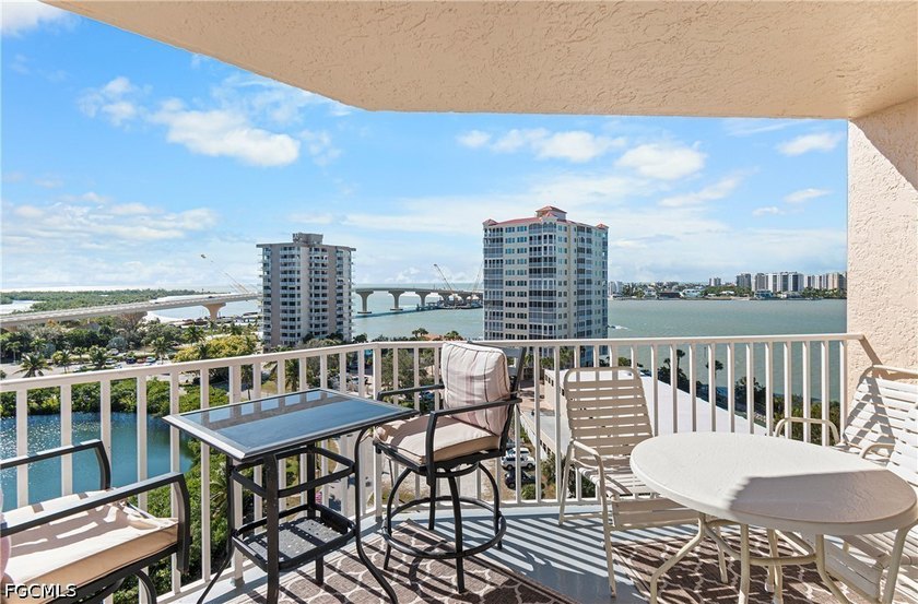Welcome to your own waterfront vacation suite at Lovers Key - photo 24
