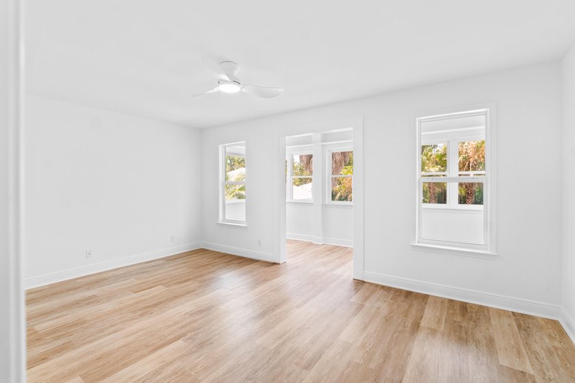 Beautifully renovated and move-in ready, this thoughtfully - photo 31