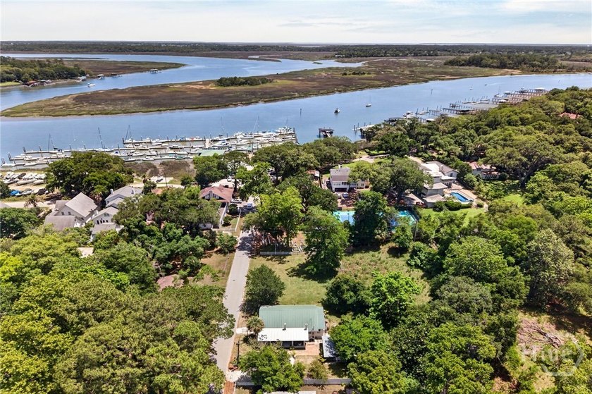 Discover an exceptional opportunity to create your dream home - photo 17