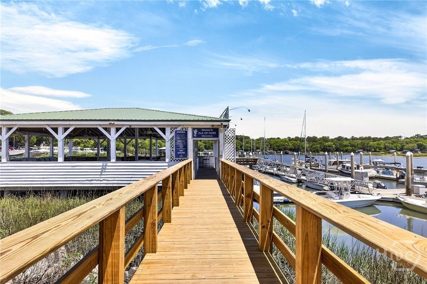 Discover an exceptional opportunity to create your dream home - photo 22